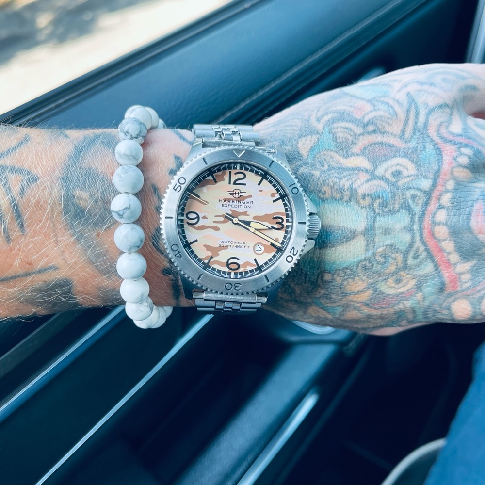 Harbinger automatic 43 mm